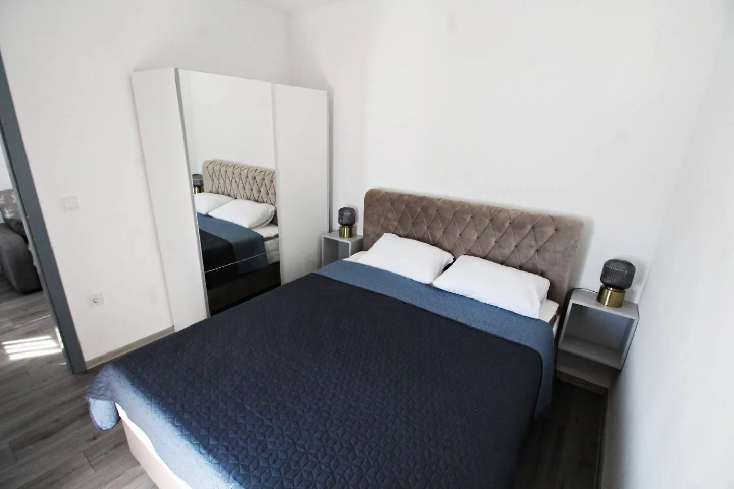 Mell'S Apartment - Blue Pula 0*,  Kroatien