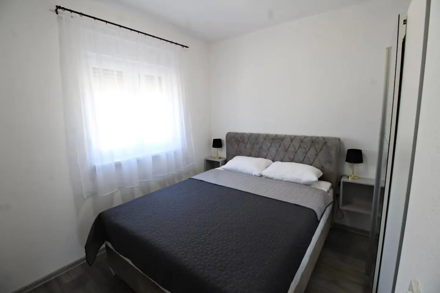 Mell'S Apartment - Blue Pula 0*,  Kroatien